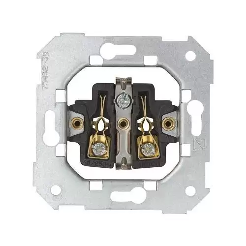 Mecanismo Simon 82 Base De Enchufe Con 2P+TT