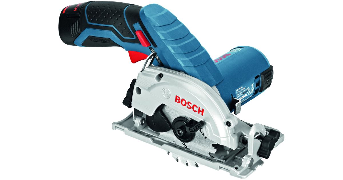BOSCH GKS 12V-26 (sin batería ni cargador) Sierra circular de mano profesional 06016A1001