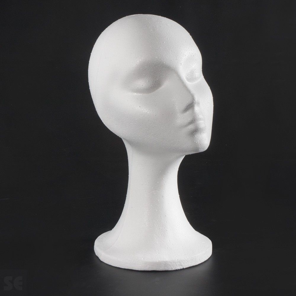 Cabeza de mujer con cuello de Porexpan