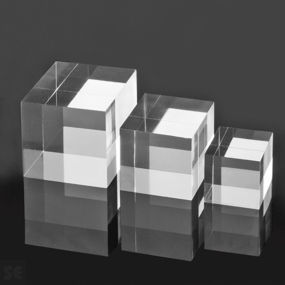 Cubo macizo de Metacrilato transparente