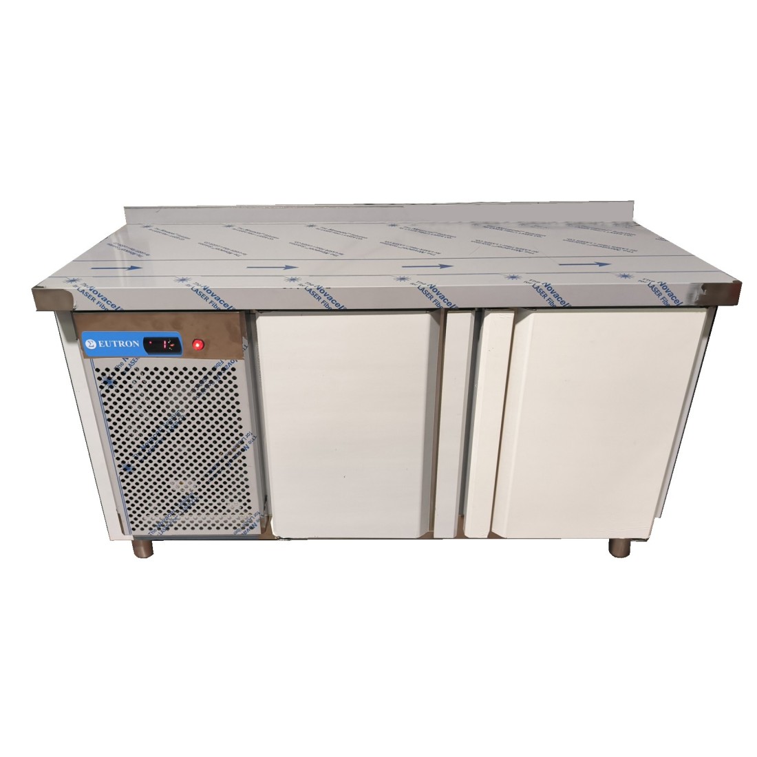 Mesa Refrigerada Bajo mostrador 1500mm motor izquierda Vista público